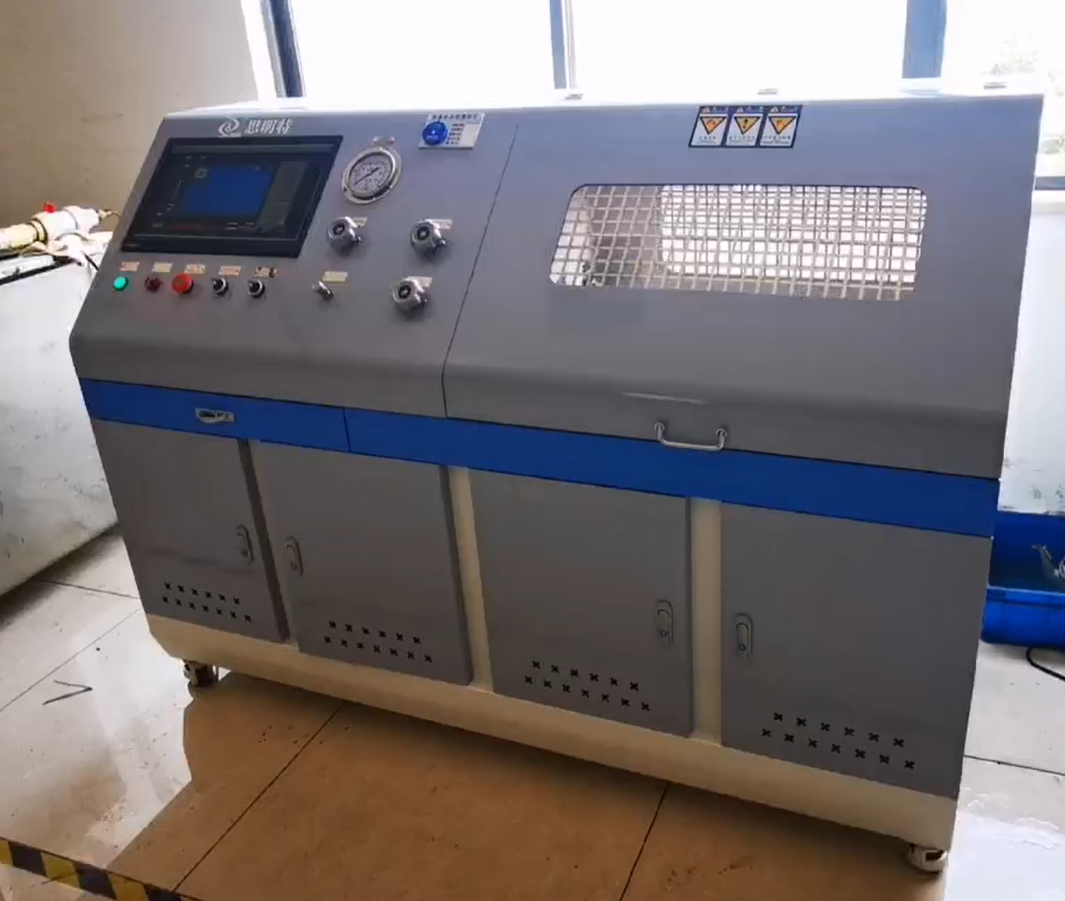 電熱水器安全閥性能測試臺-熱水器安全閥綜合壓力測試臺（專用機）